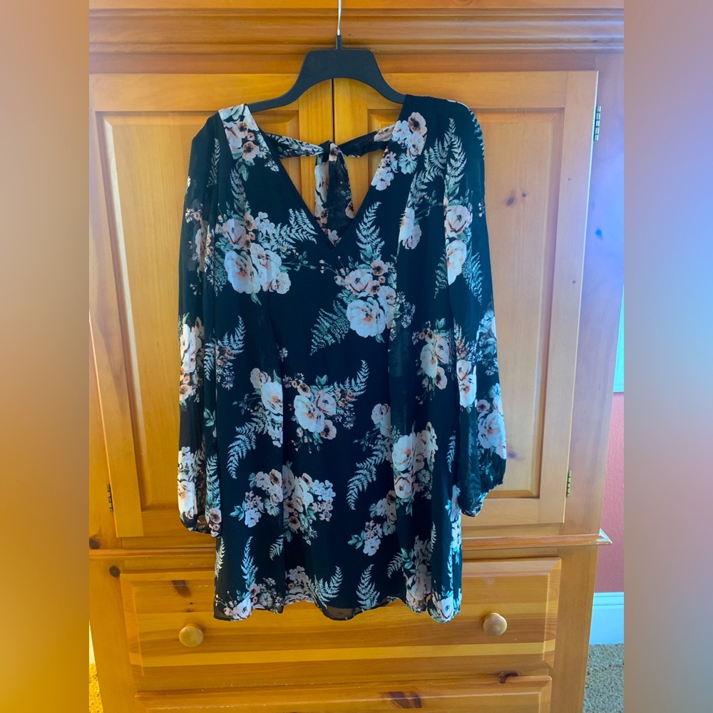 BCB Generation Floral Black and Pink Women's short dress.